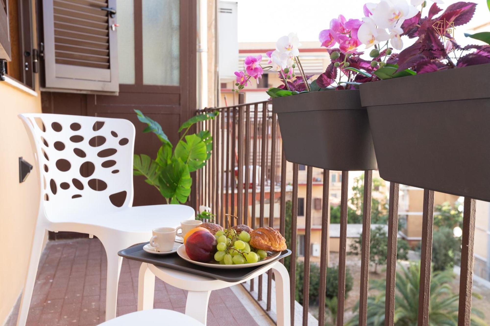 Gemma House - 100mt To Metro Station, 2 En-suite Bathrooms Apartamento *