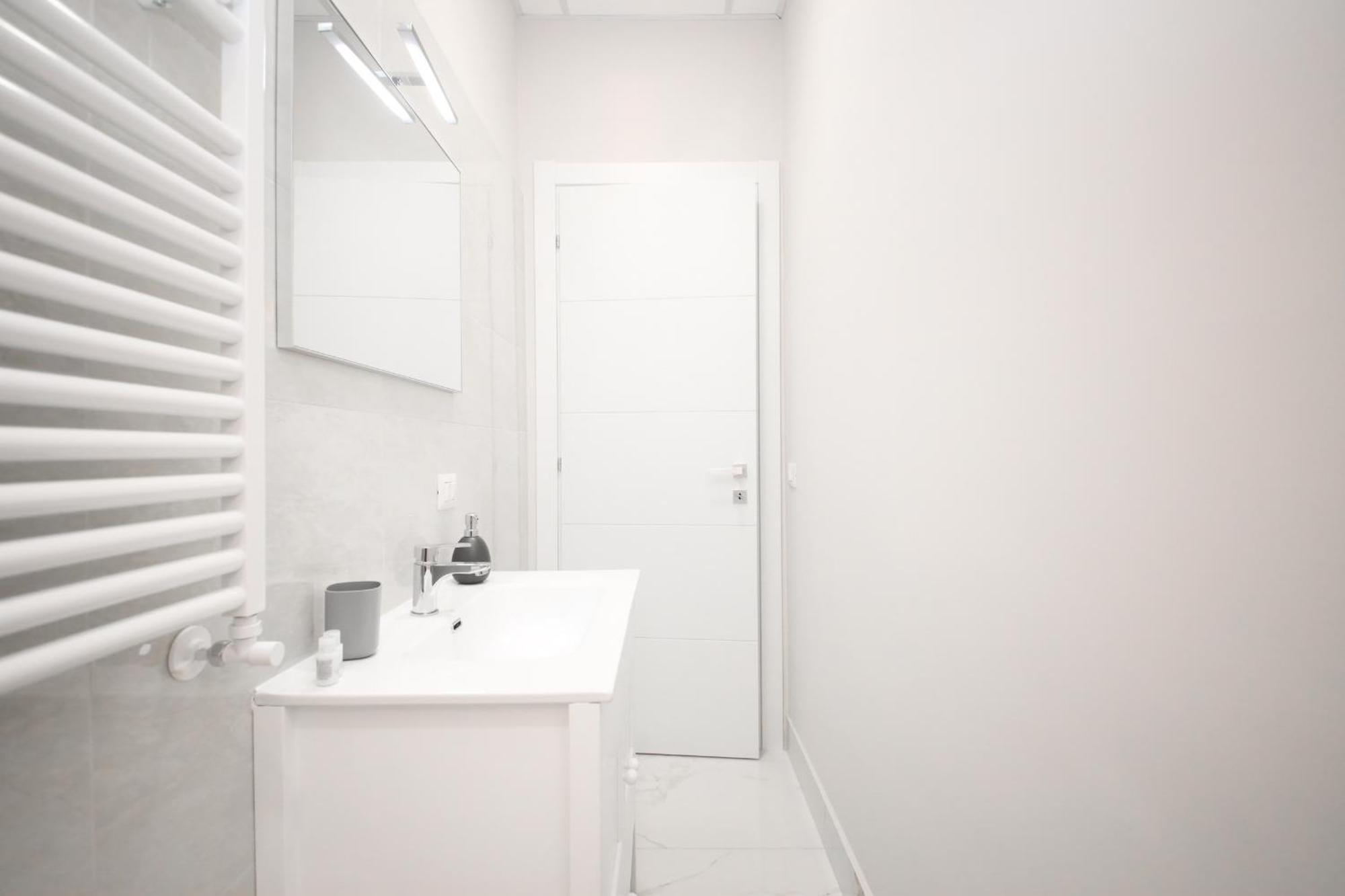 Apartment Flat 42 By Ghor *