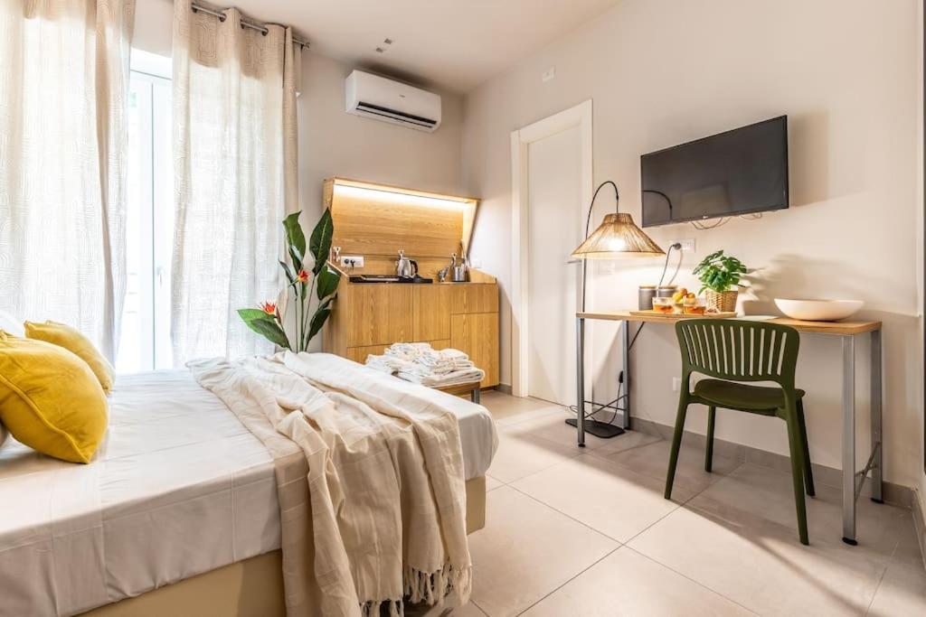 Dafne Un'oasi Romana Per Coppie Apartamento