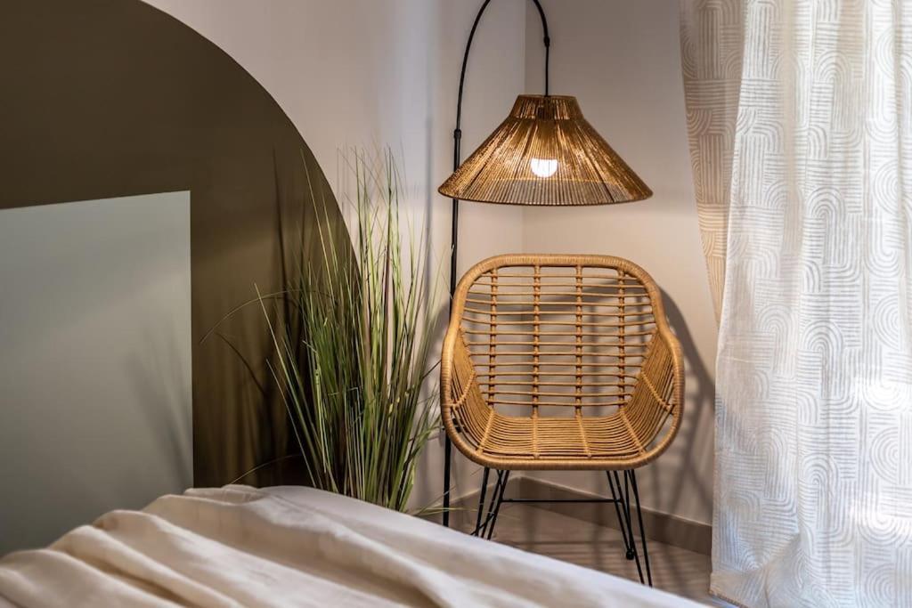 Dafne Speciale, Elegante Con Balcone Leilighet Roma