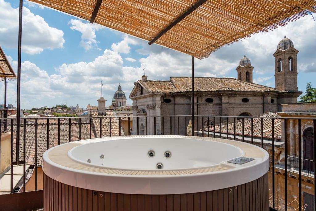 Sky Domus Historic Center Penthouse With Jacuzzi Appartamento Roma