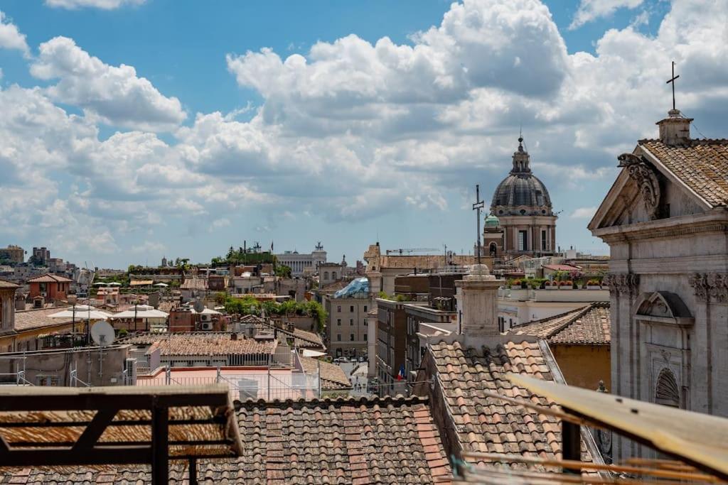 Appartamento Sky Domus Historic Center Penthouse With Jacuzzi *