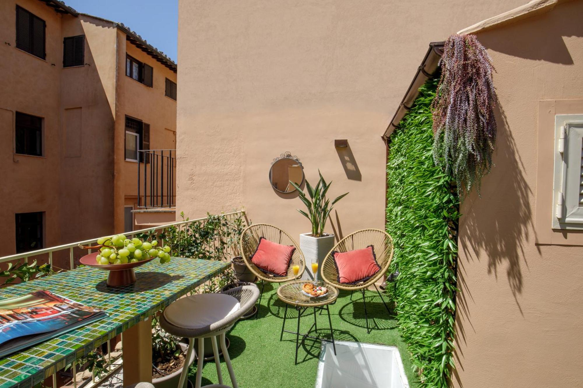Rooftop Boho Loft Spanish Steps *