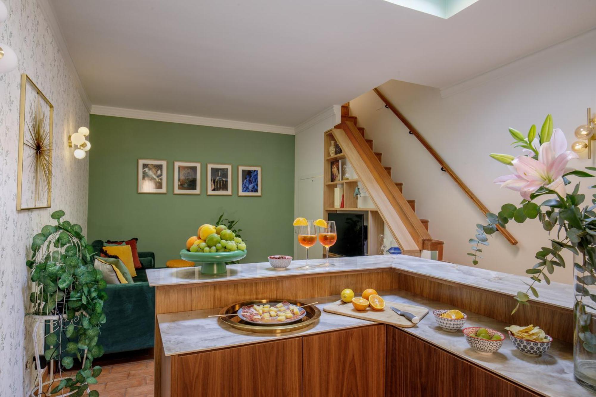 Rooftop Boho Loft Spanish Steps Apartment