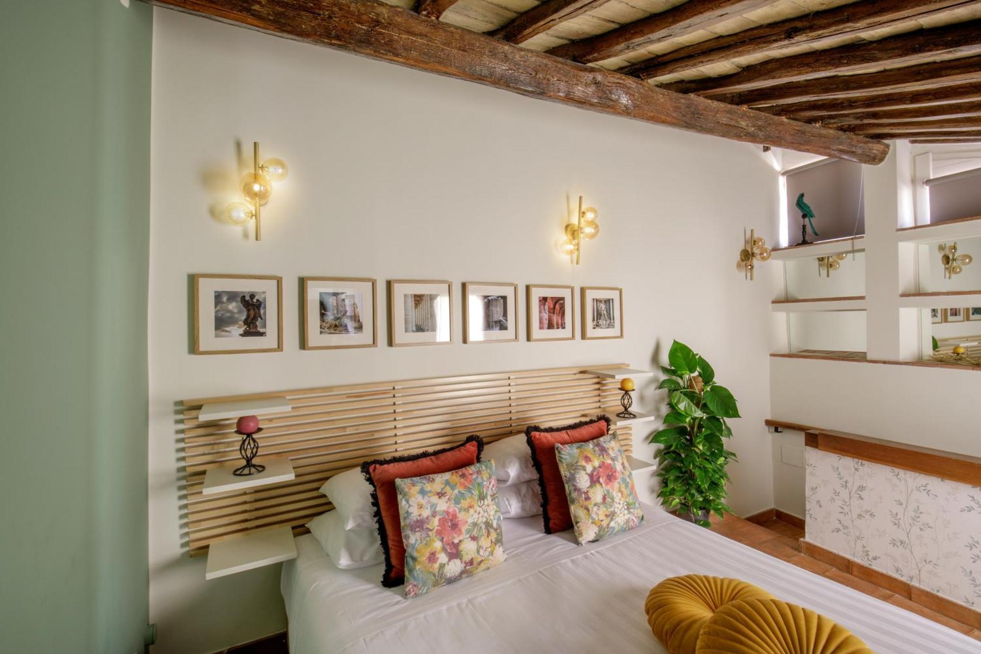 Rooftop Boho Loft Spanish Steps *