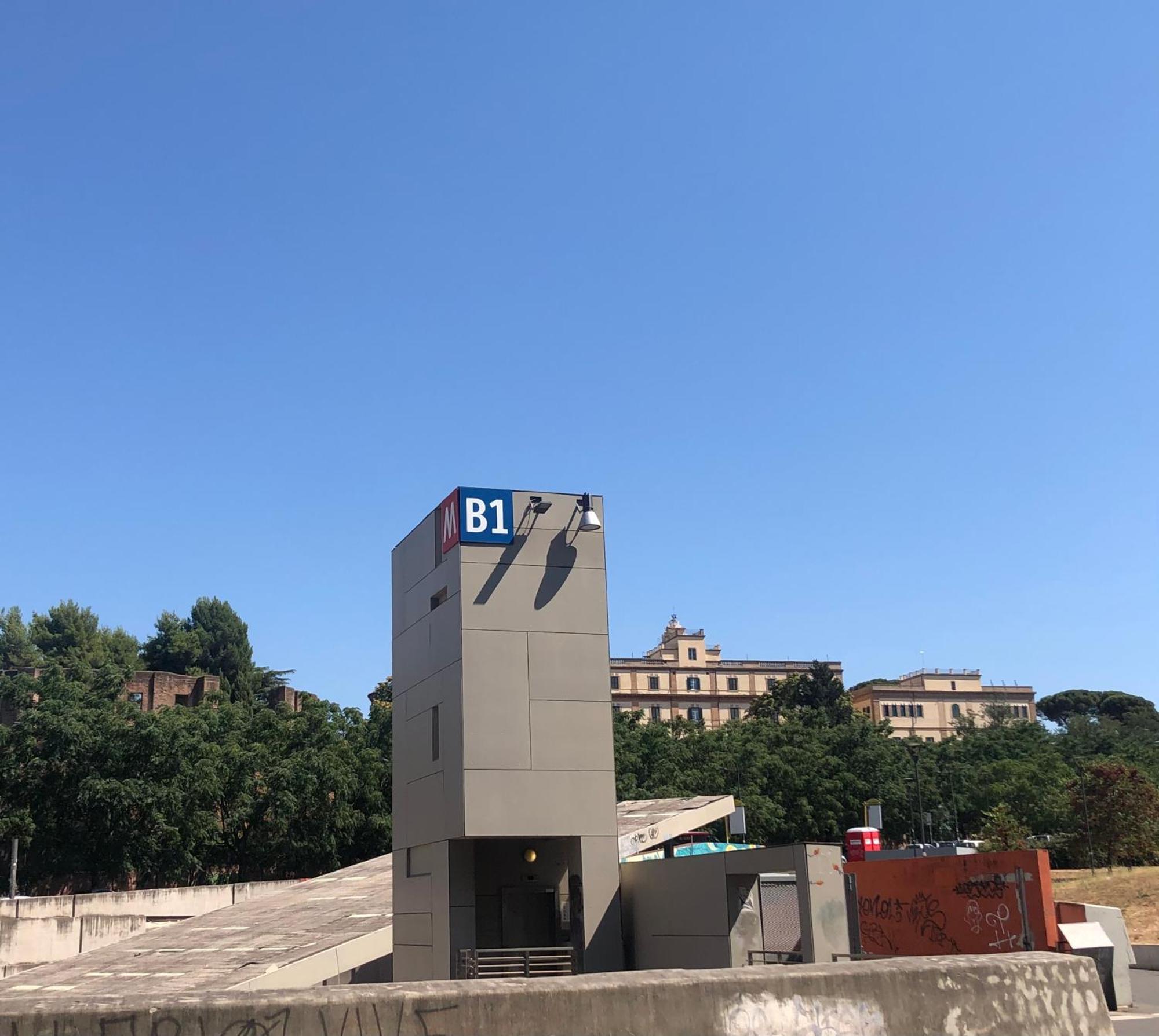 Viale Eritrea 43 Apartamento