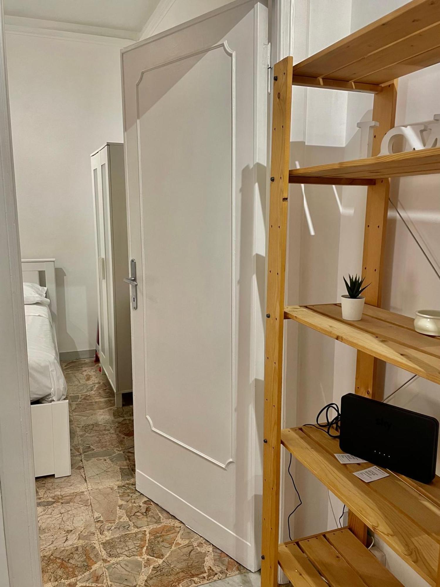 Cleverflat, Center And Fiumicino Link Roma