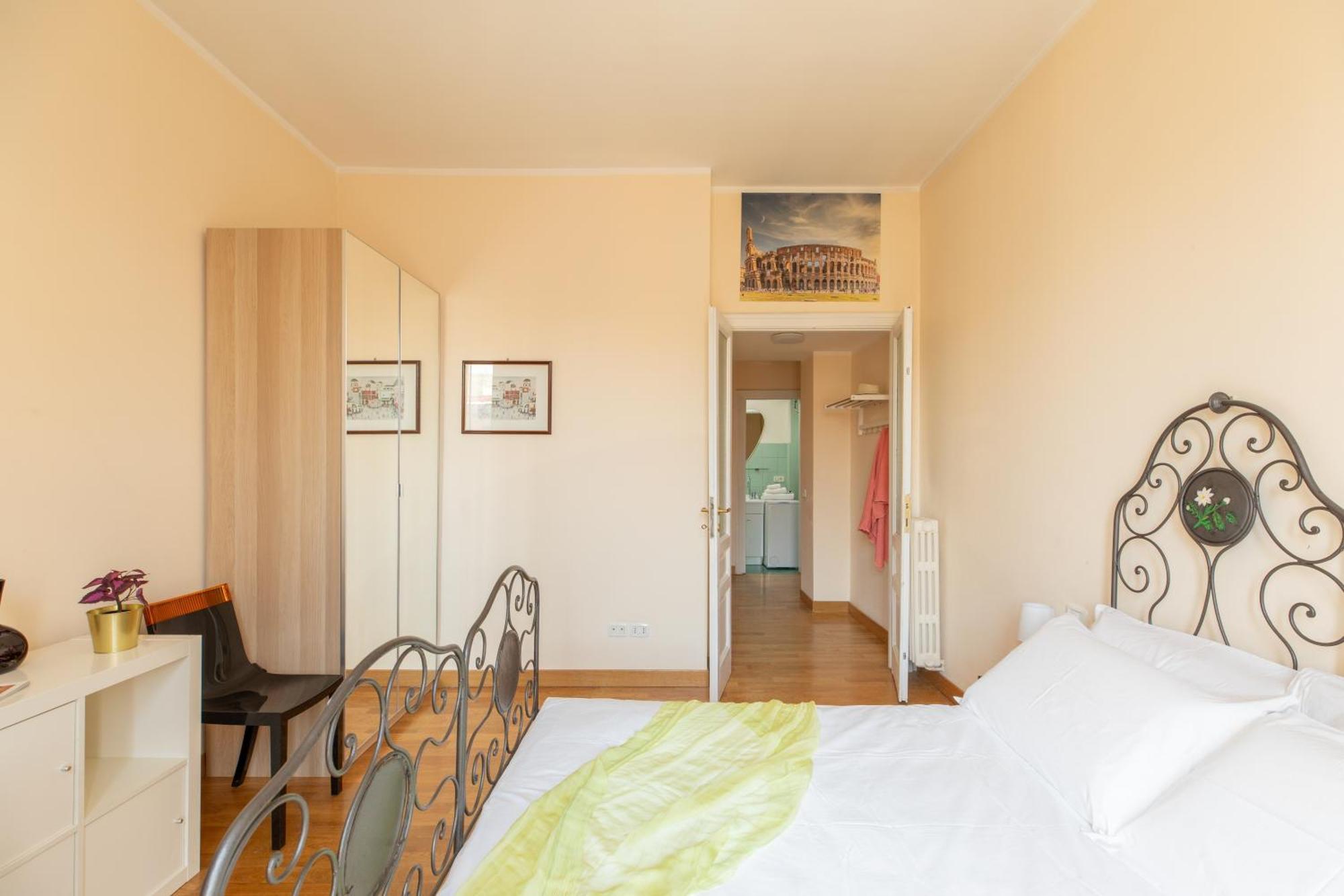 Iflat Bright & Comfy 2-bedroom Near Vatican