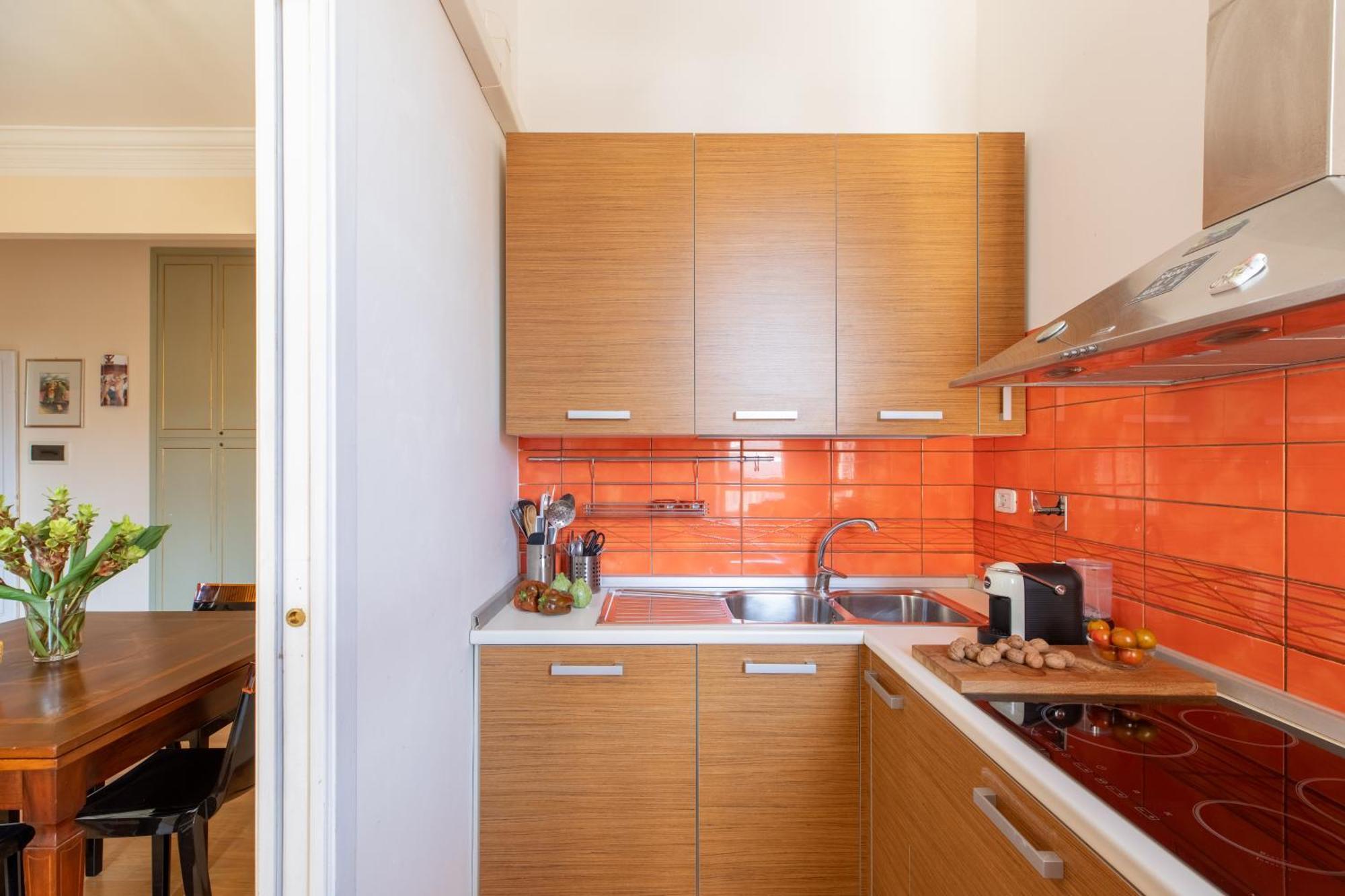Iflat Bright & Comfy 2-bedroom Near Vatican Rome