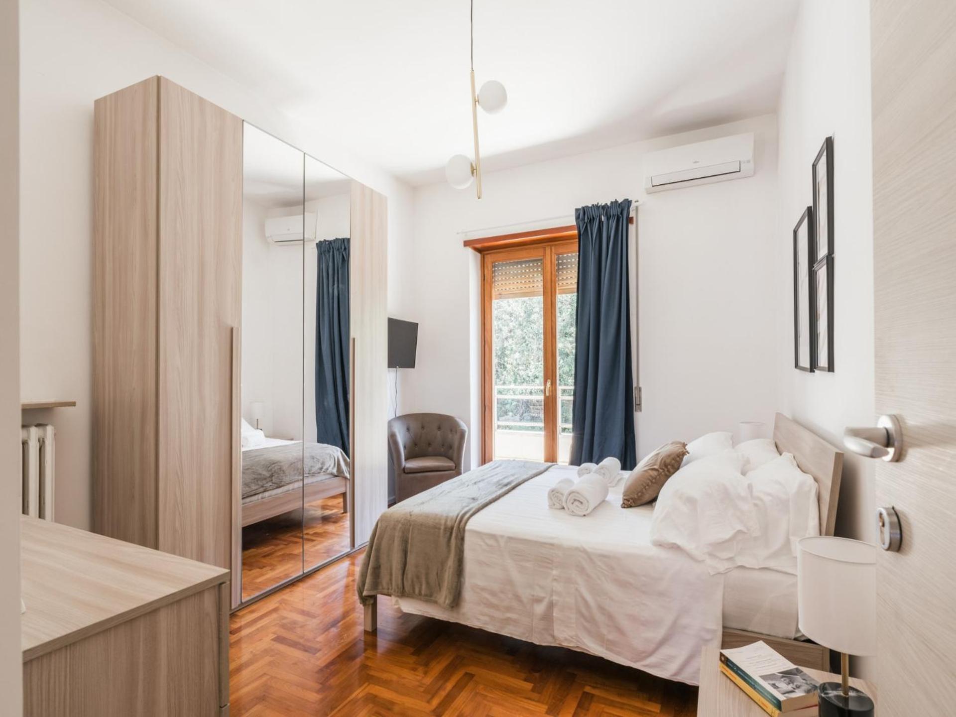 The Rent - Spacious Flat A Stone's Throw From The Vatican Apartment Rom
