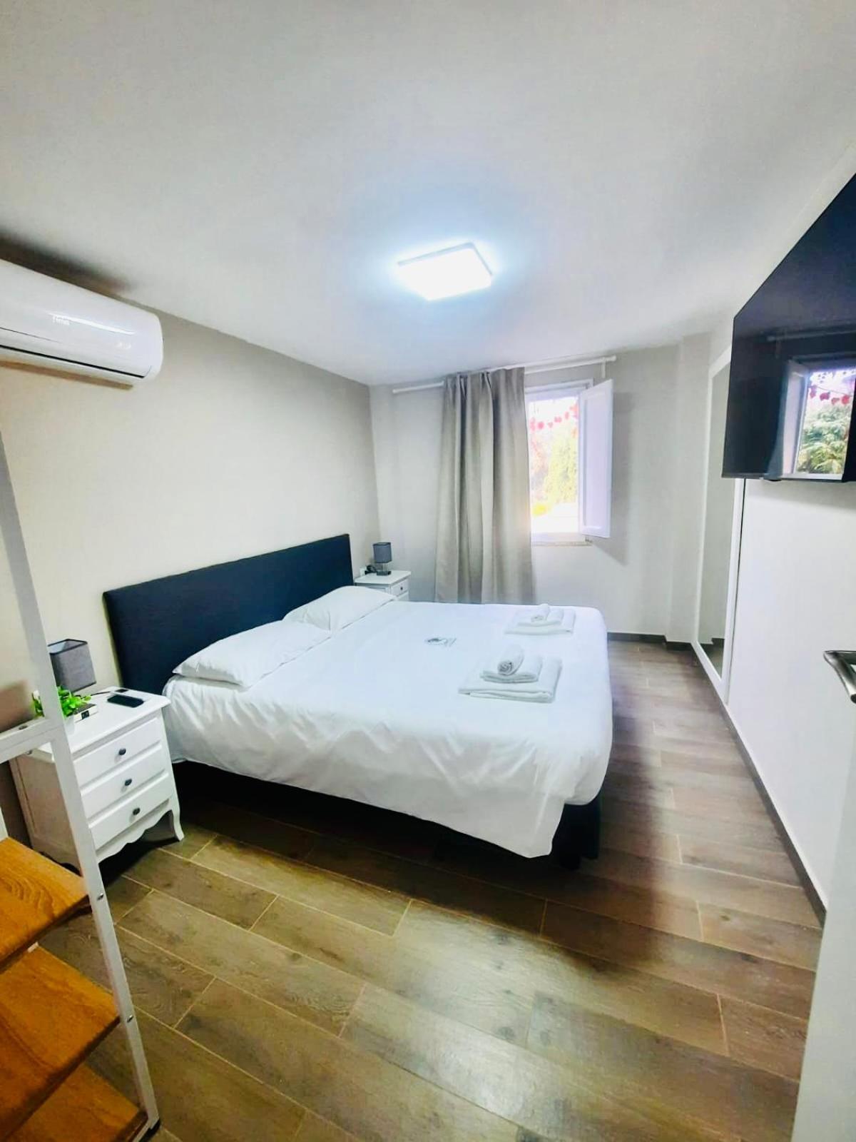 Relais La Fornarina 2 * Roma