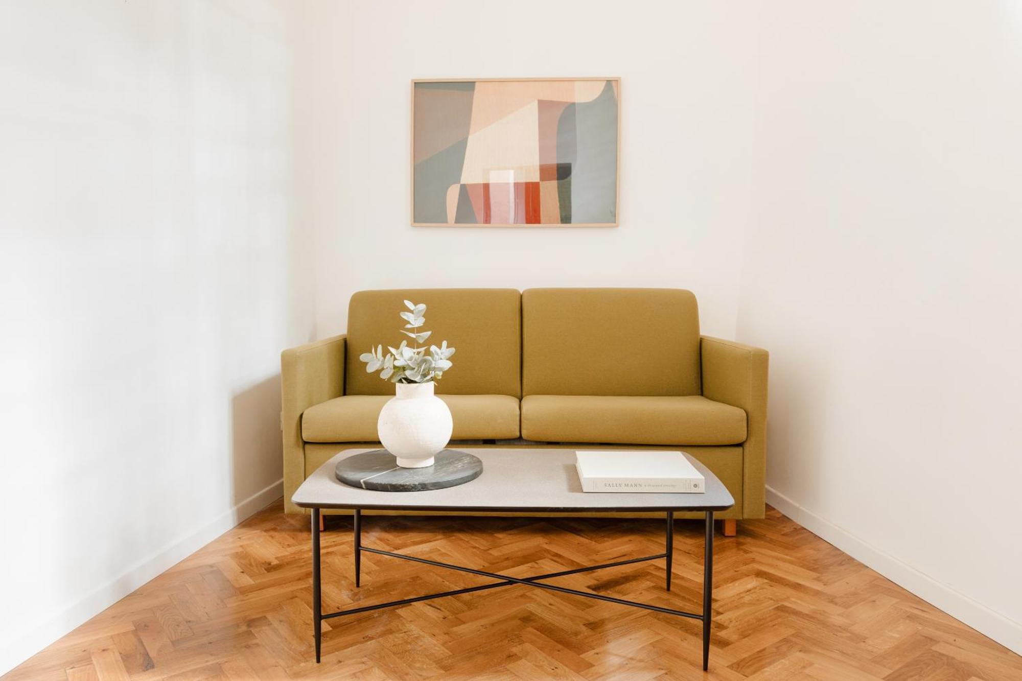 Sonder Palazzo Taverna Aparthotel