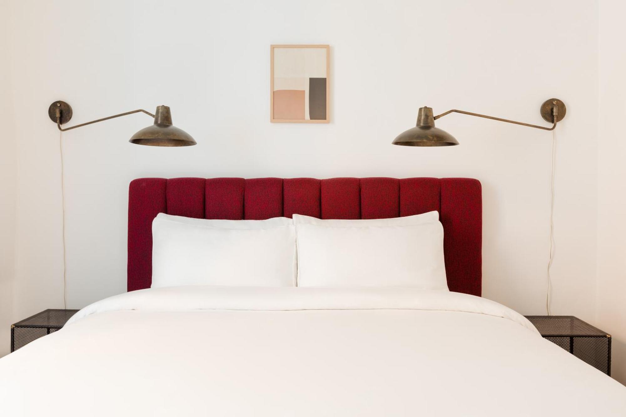 Sonder Palazzo Taverna Aparthotel