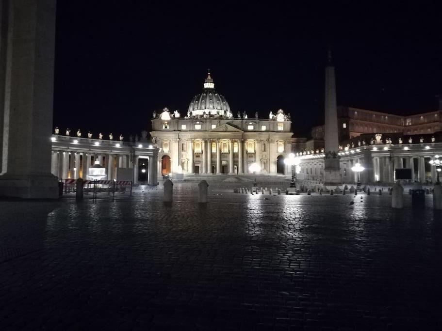 The New St. Peter's Little Stone Appartamento