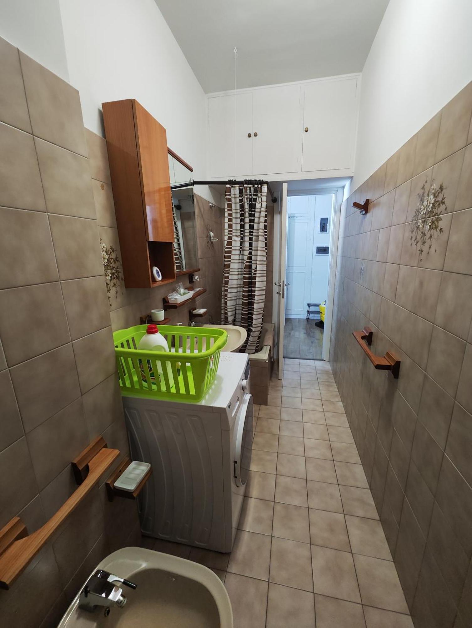 Intero Centocelle Roma. Affaccio Metro Apartment Rom