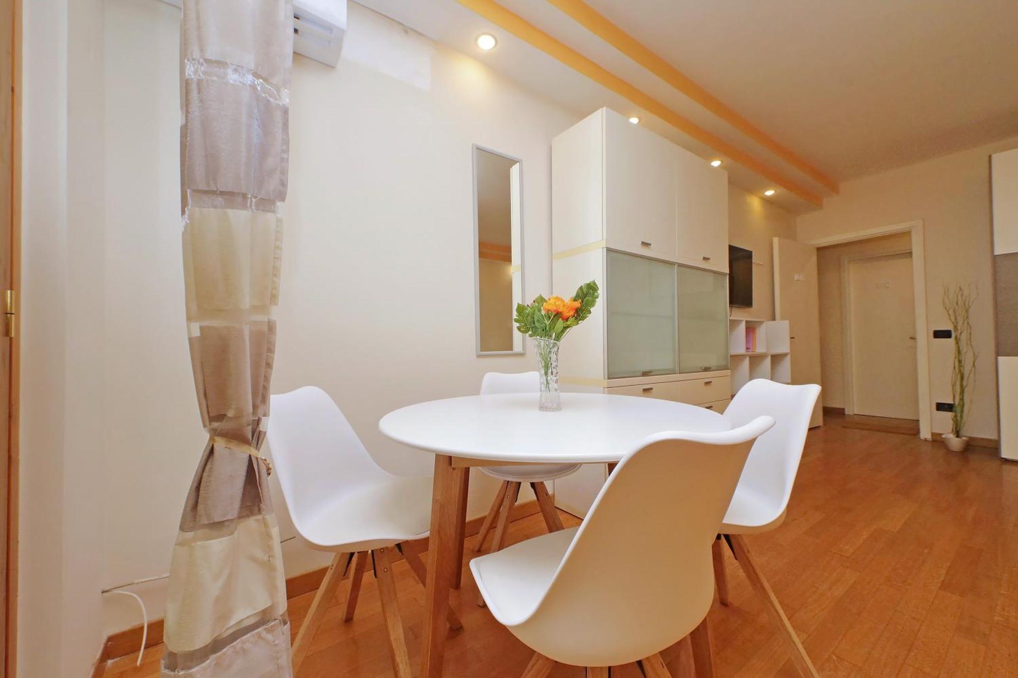 Eur Spinaceto Sensorial Loft Roma