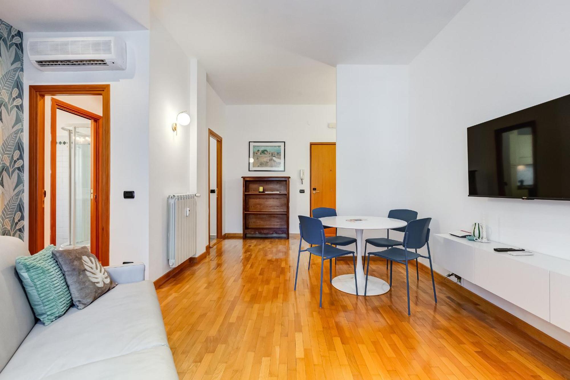 Gaia's Place! * Roma