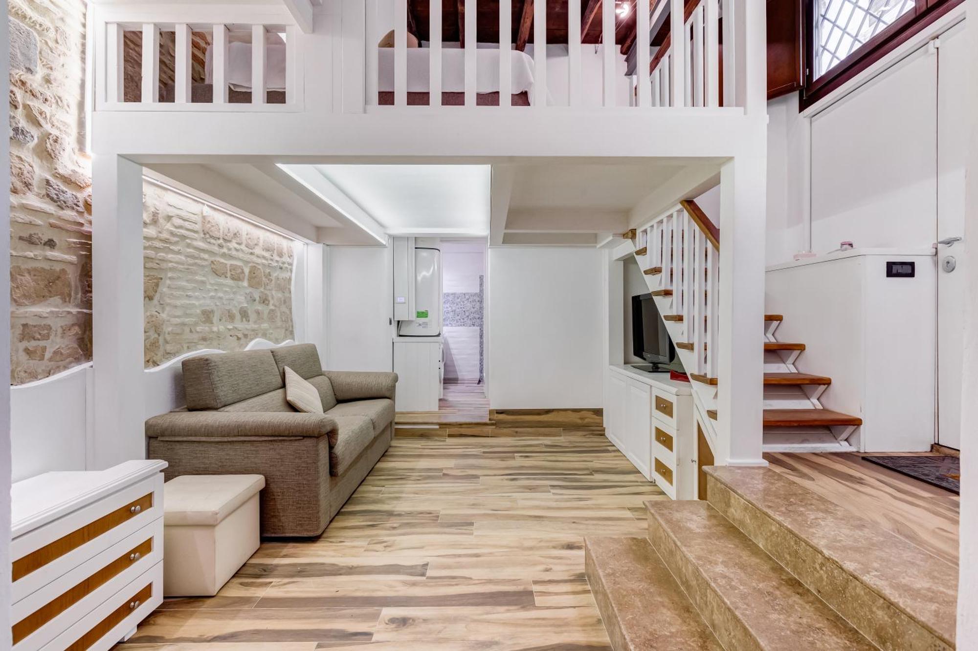 Apartment Dream Rom