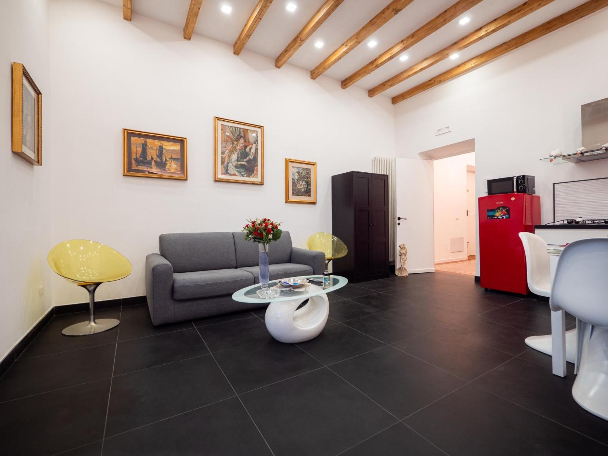 Conte House - 2