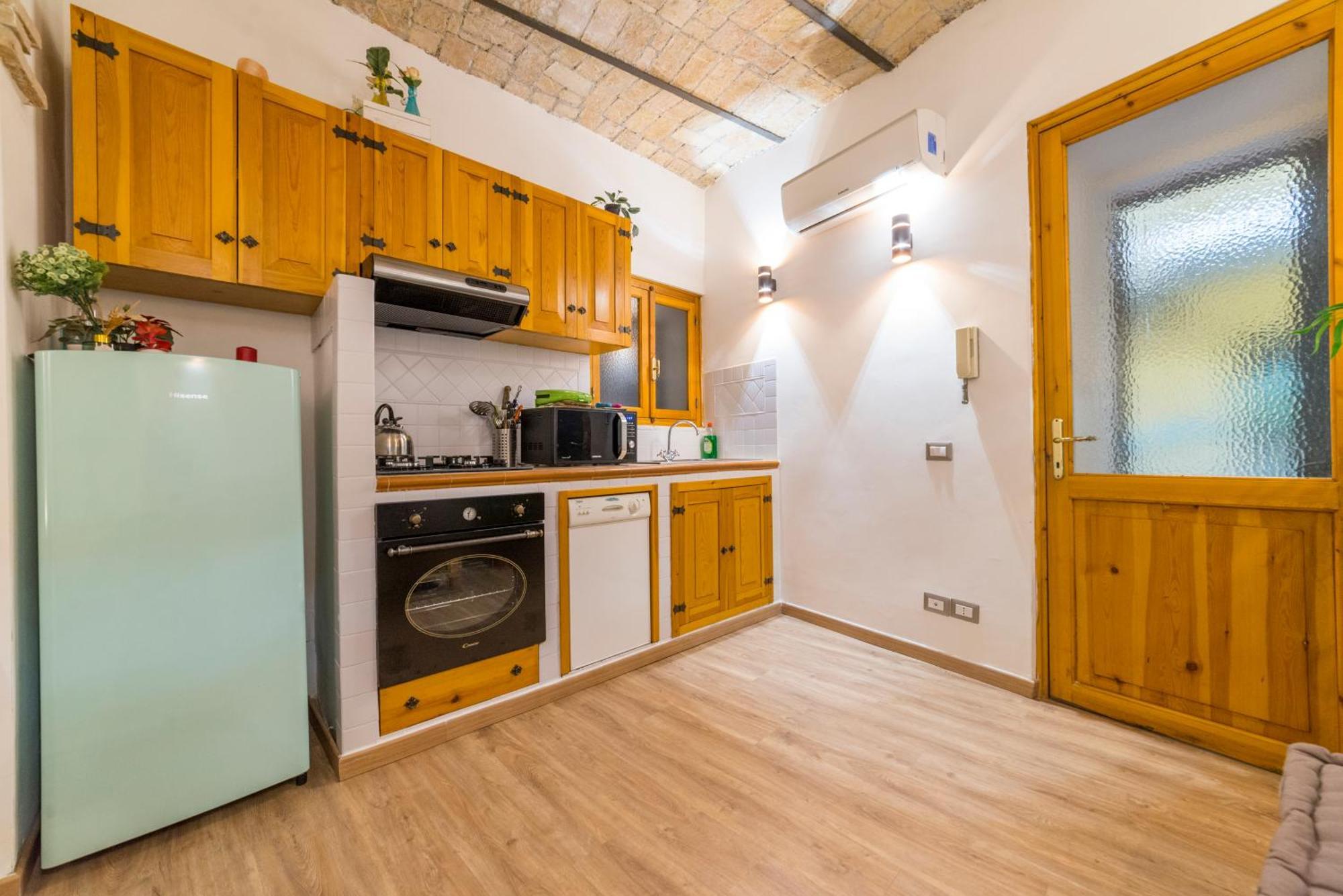 Via Di Montegiordano Apartamento *