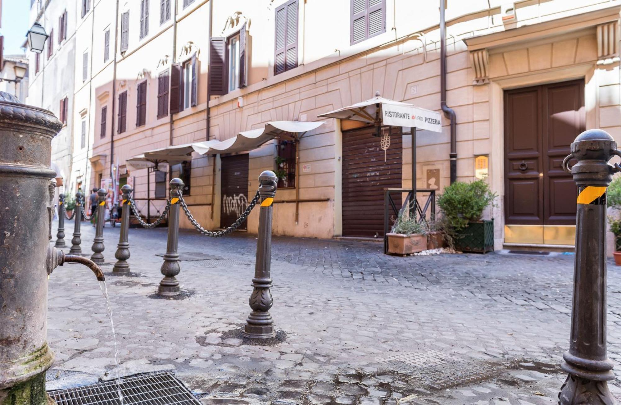 Via Di Montegiordano Apartamento