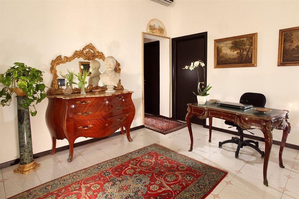 Acomodação com café da manhã  House