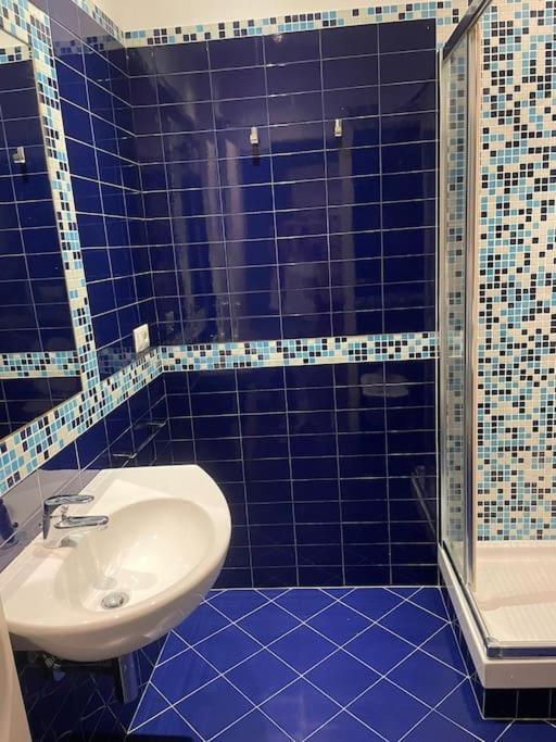 Apartamento In Centro Storico Vicino La Stazione Termini