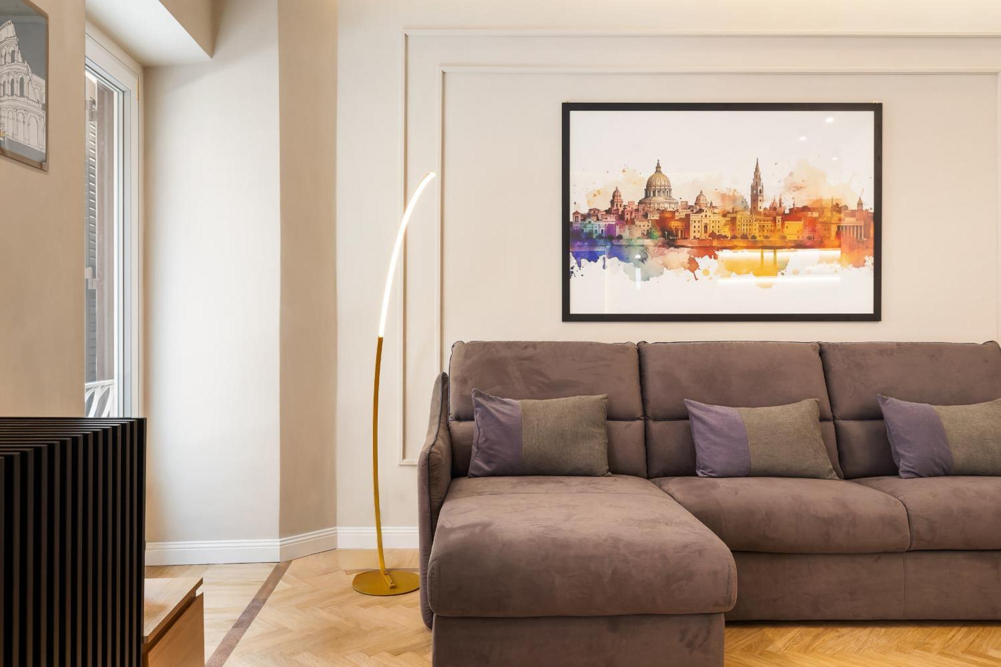Spanish Steps Modern Gem * Roma