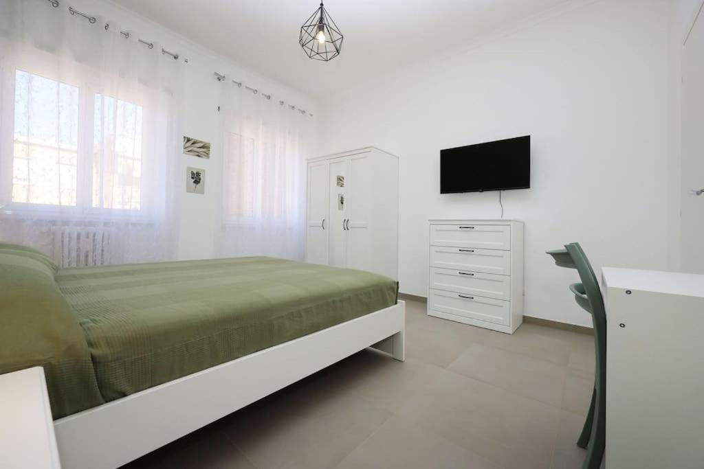 Basilica San Paolo Nuvola Eur Modern Apartamento Roma