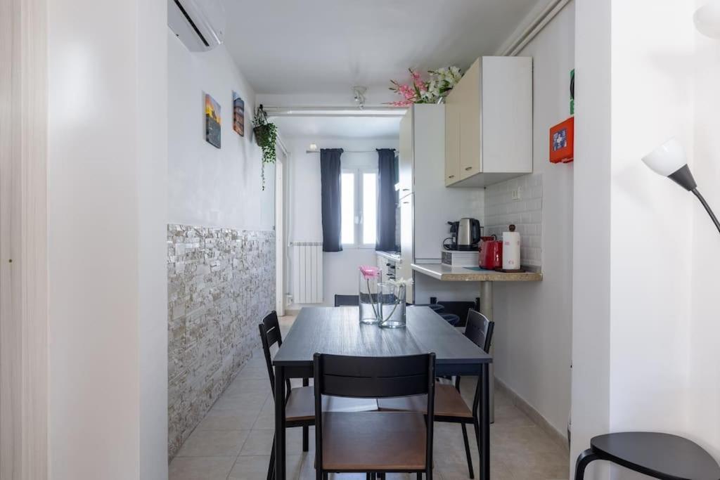 Casa Gemelli - Metro Per Il Centro Di - * Rom