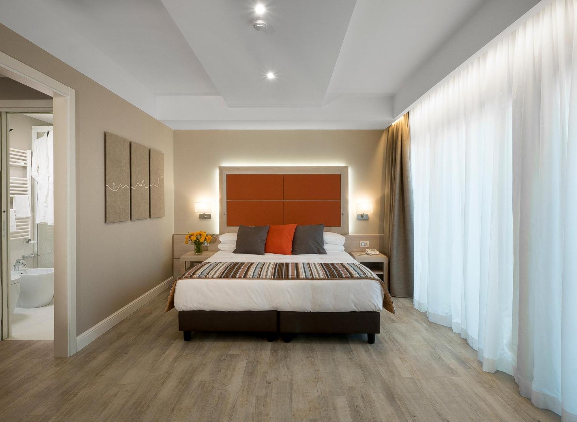 Maria Regina 4* Roma