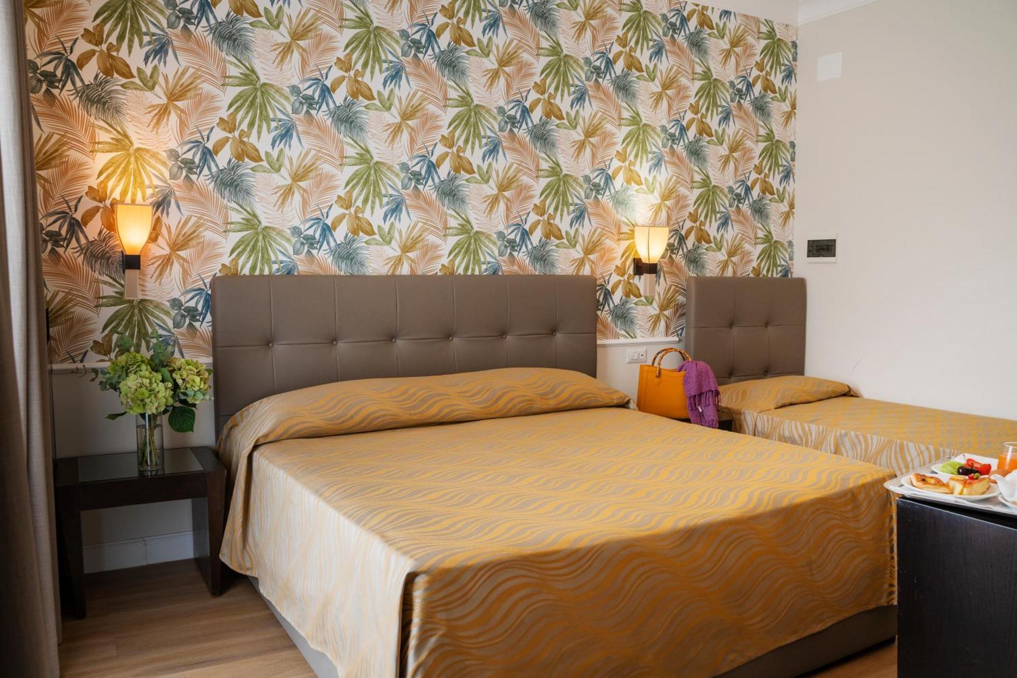 Maria Regina 4* Roma