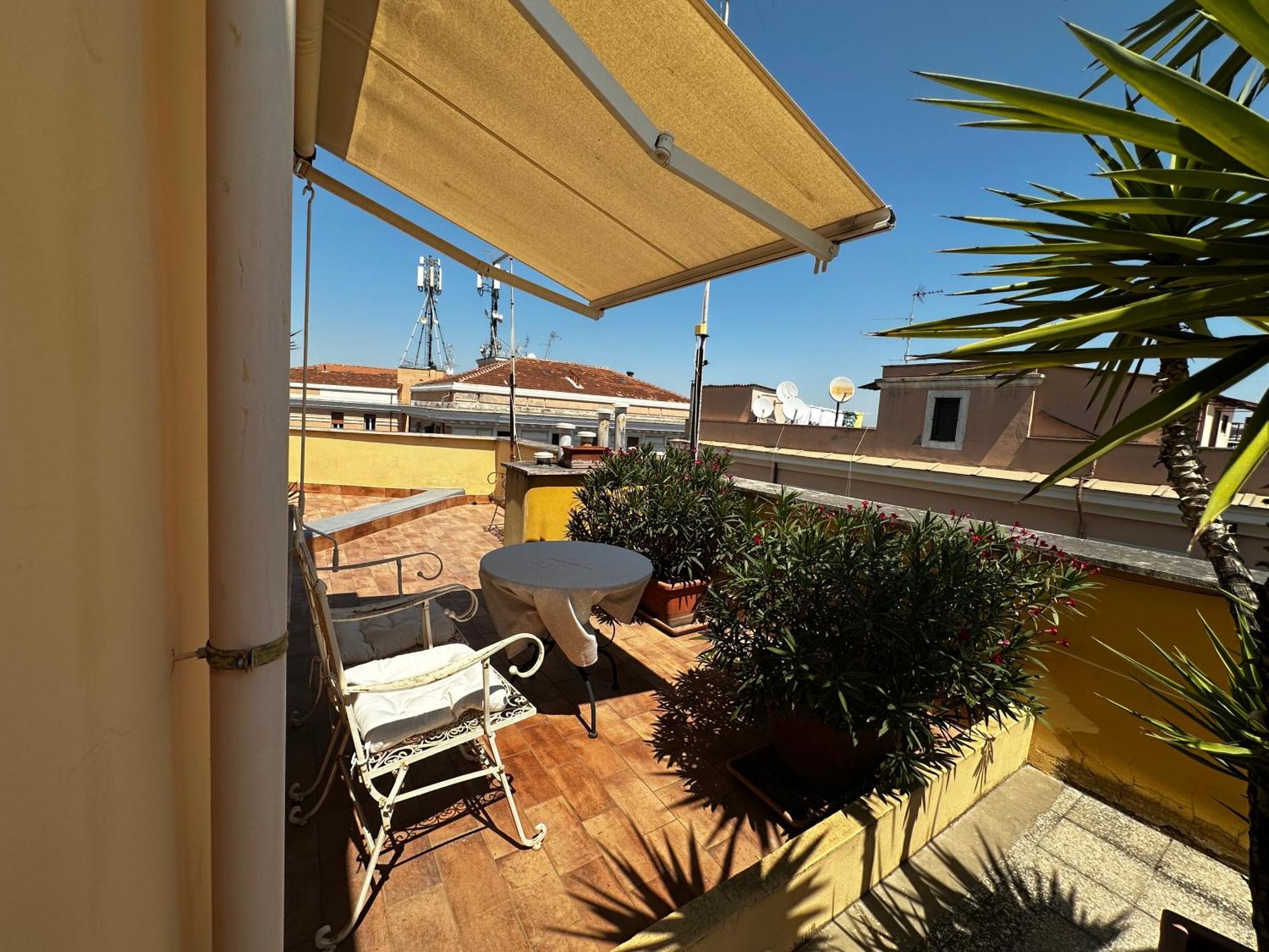 Alojamento de Acomodação e Pequeno-almoço Comfort Astoria Palace Roma