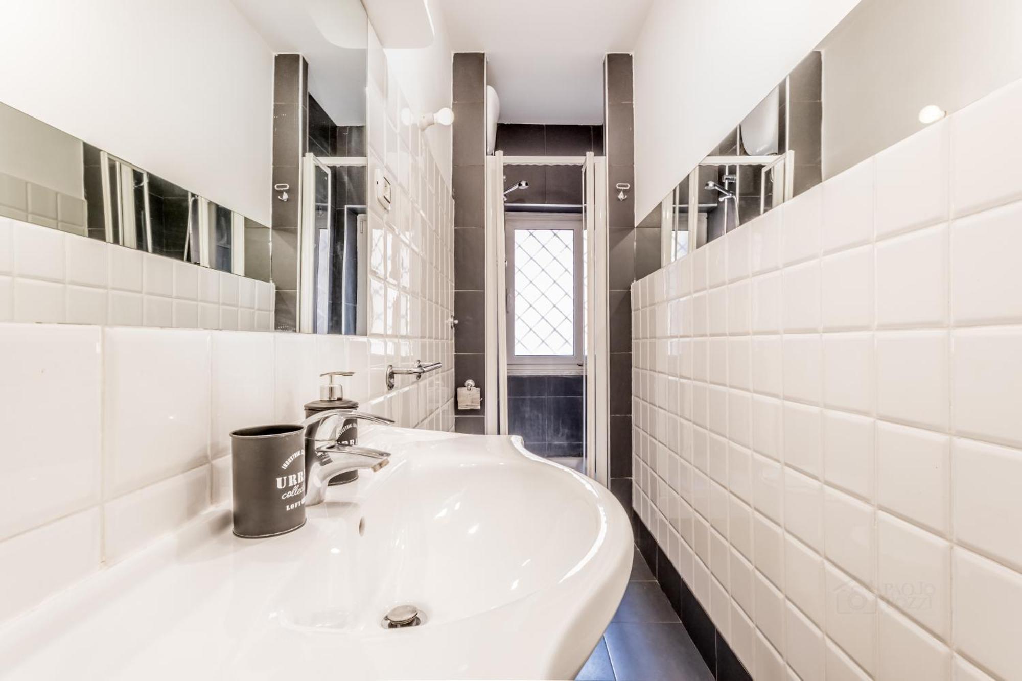 Bbhome Comfort Near Colosseum Roma