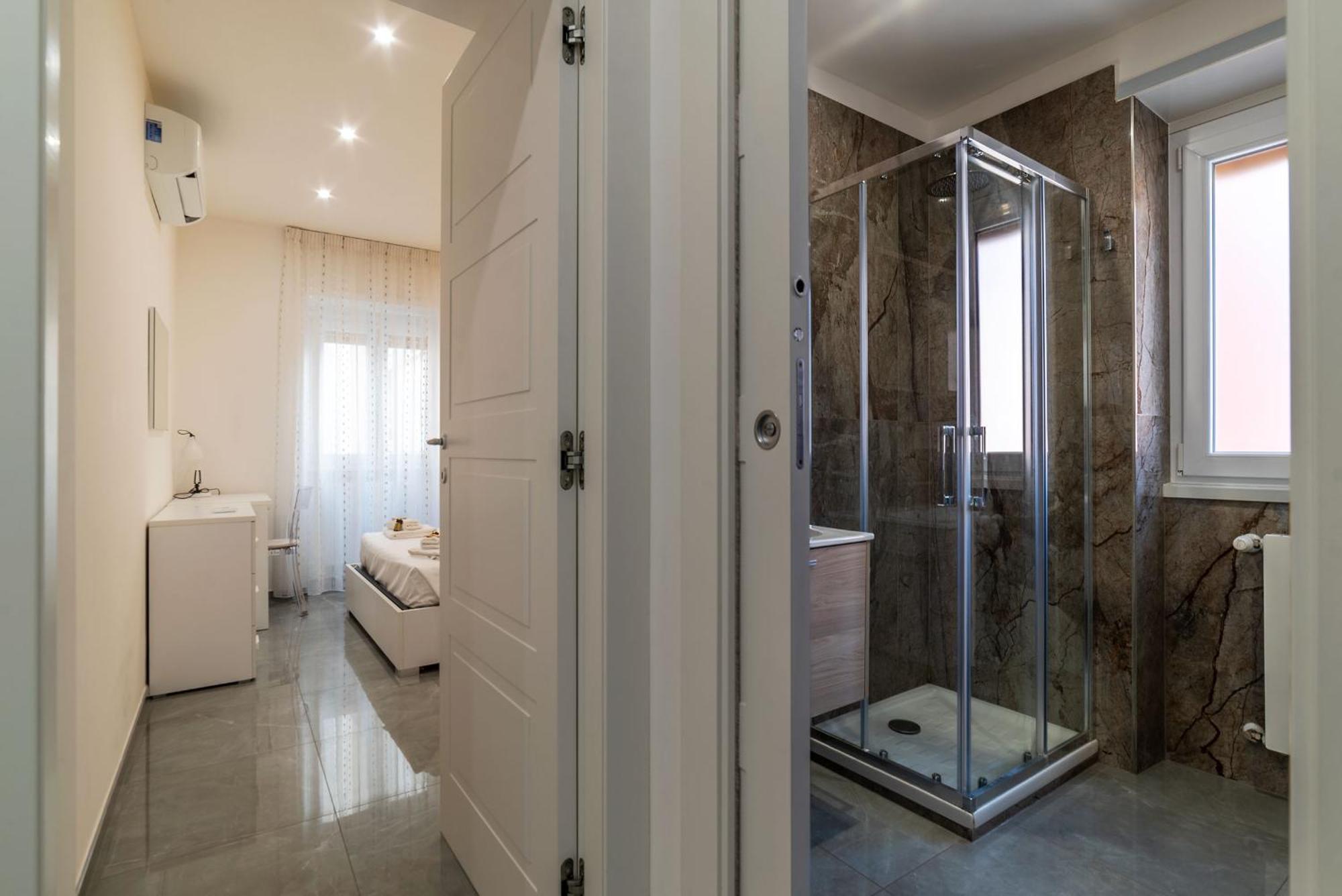 Joivy Delightful 3-bed Flat With Balcony Apartment