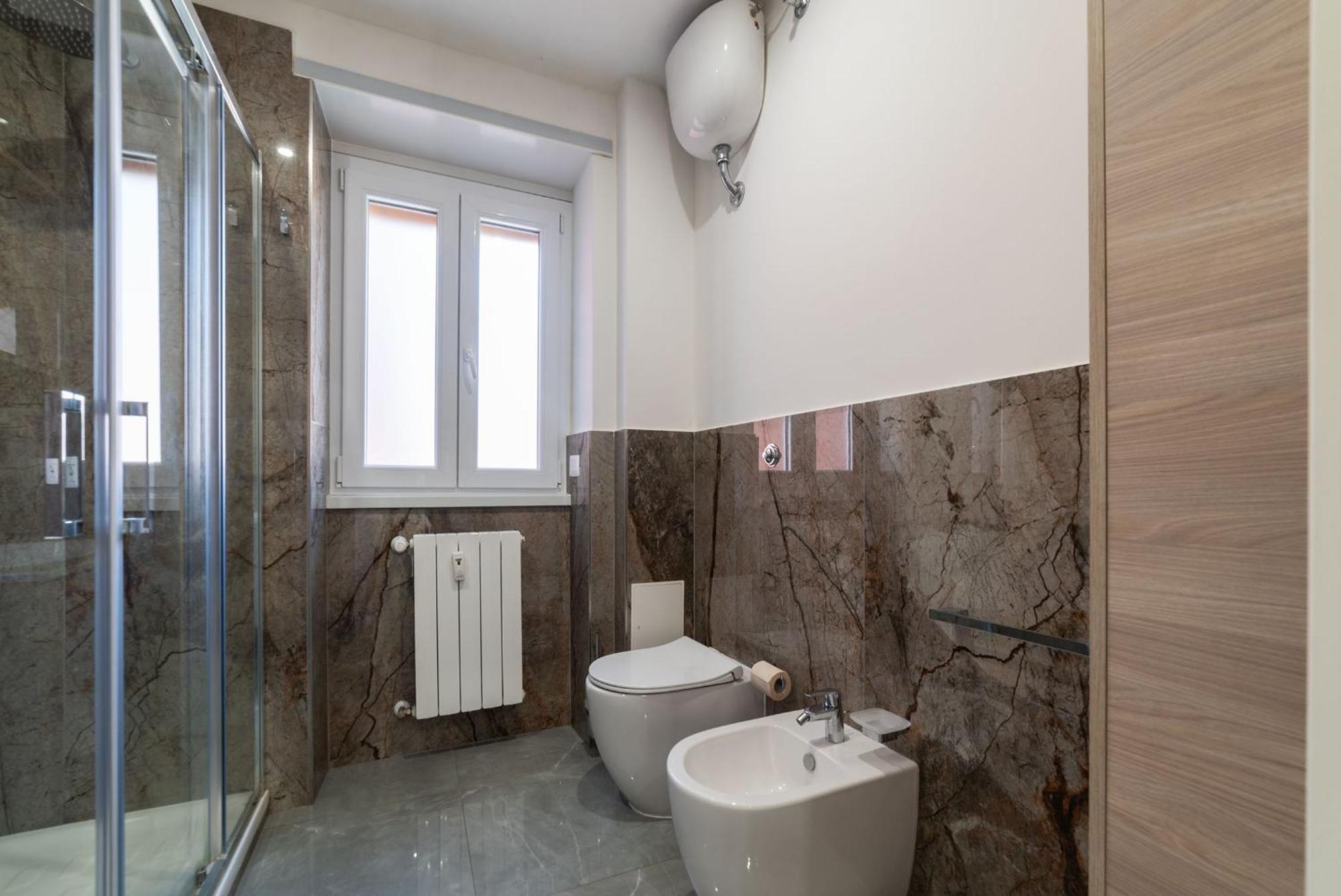 Apartment Joivy Delightful 3-bed Flat With Balcony Rome