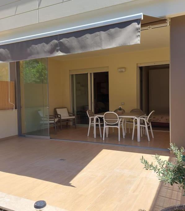 Monolocale Nuova Costruzione Con Giardino Appartamento Roma