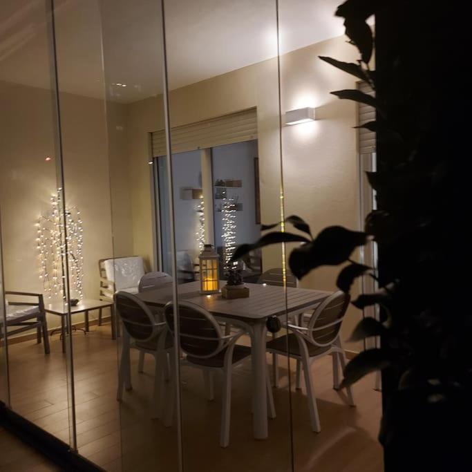 Monolocale Nuova Costruzione Con Giardino Leilighet Roma