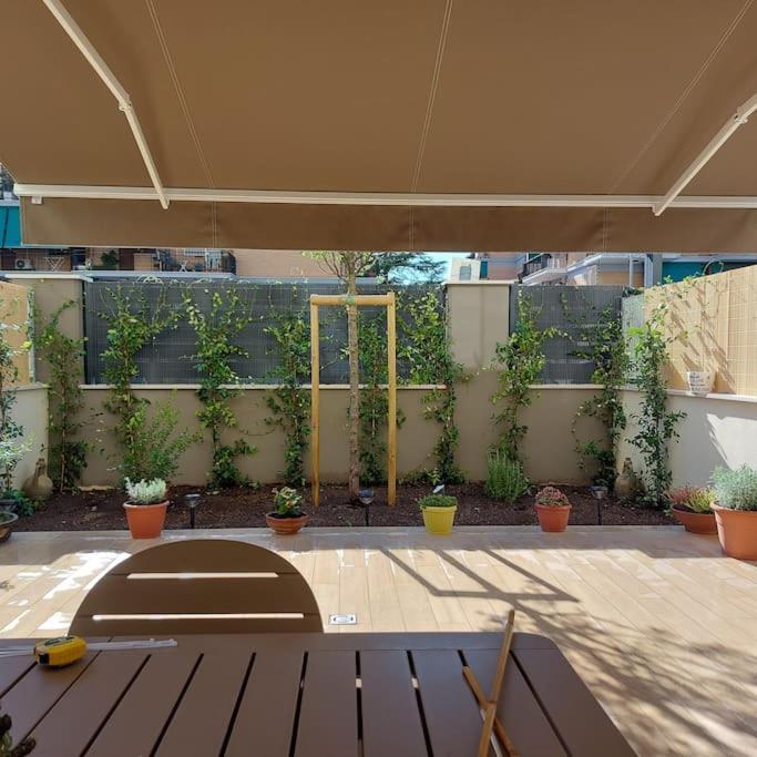 Appartamento Monolocale Nuova Costruzione Con Giardino Roma