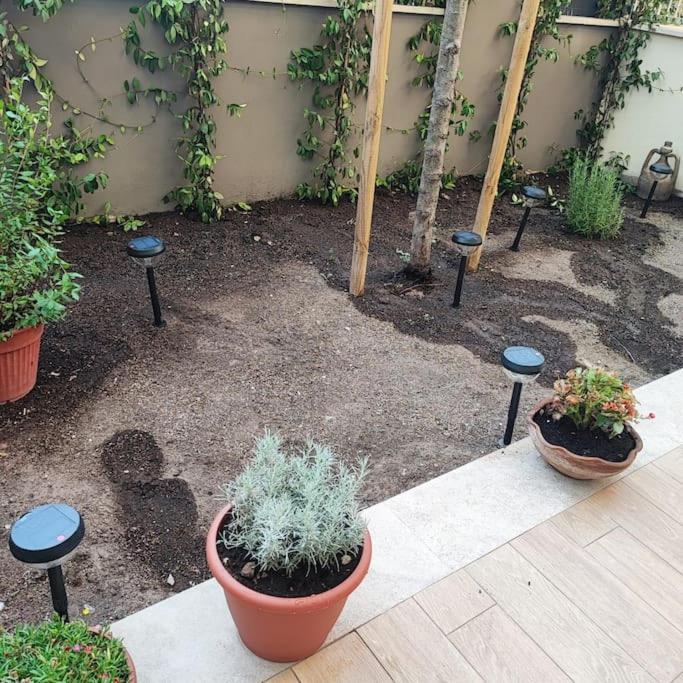 Appartamento Monolocale Nuova Costruzione Con Giardino Roma