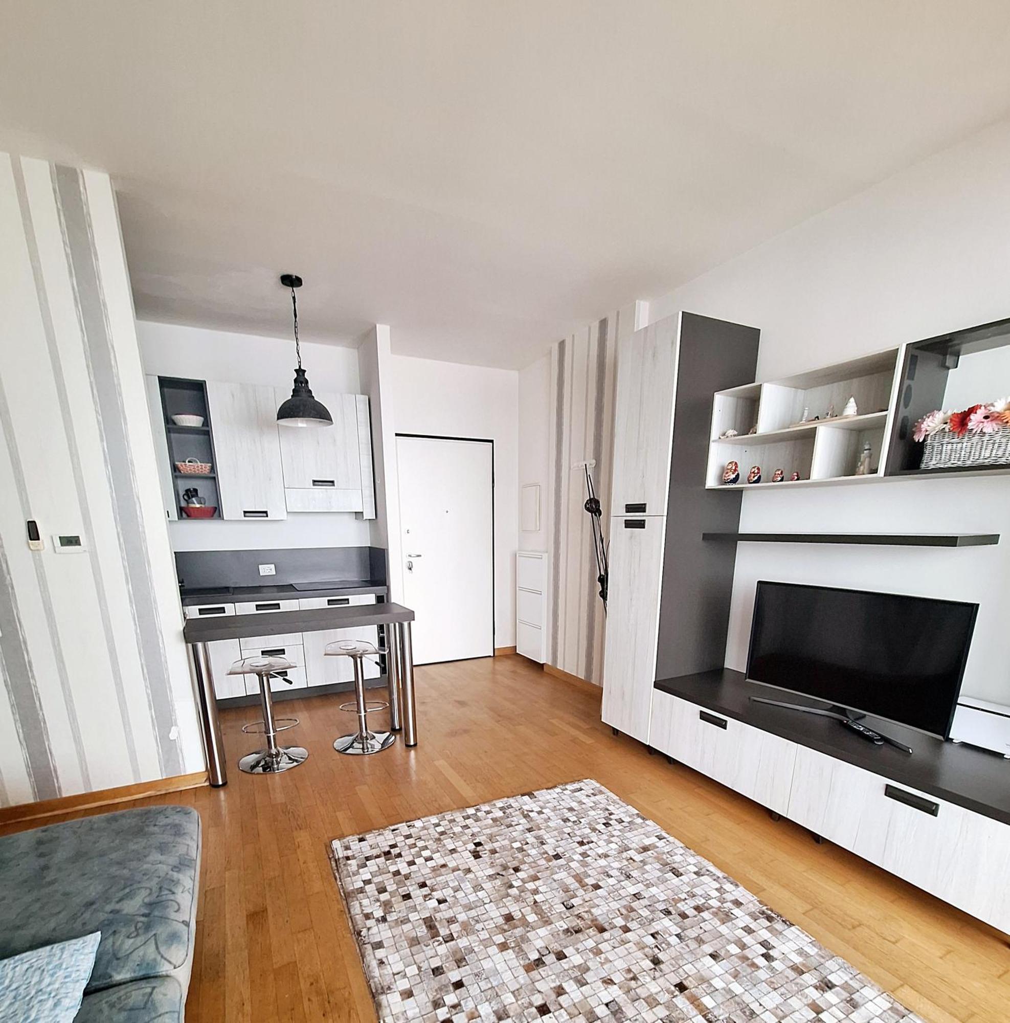 Apartamento Con Terrazzo