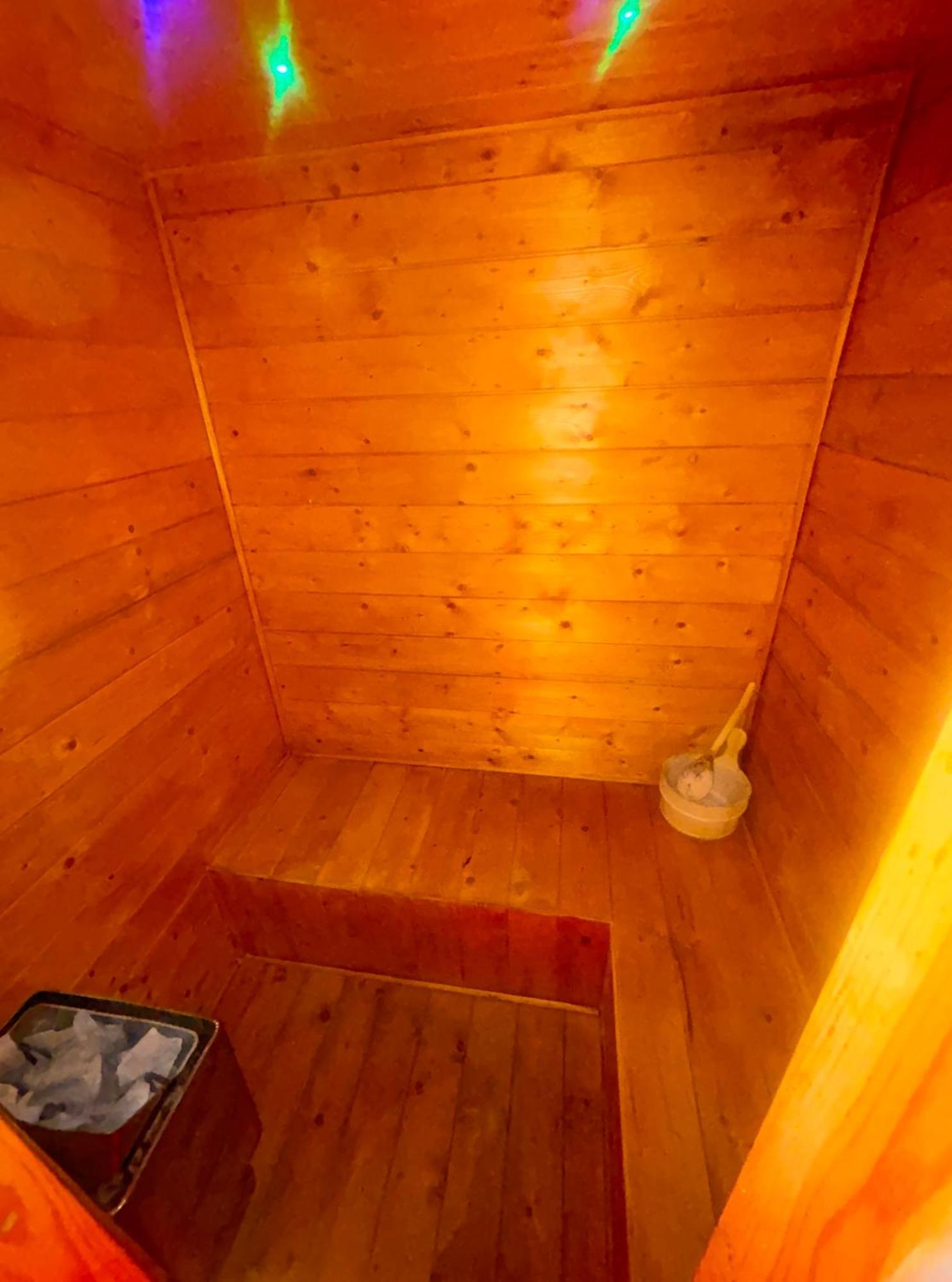 Motel para Casais Moya 1 - In Roma