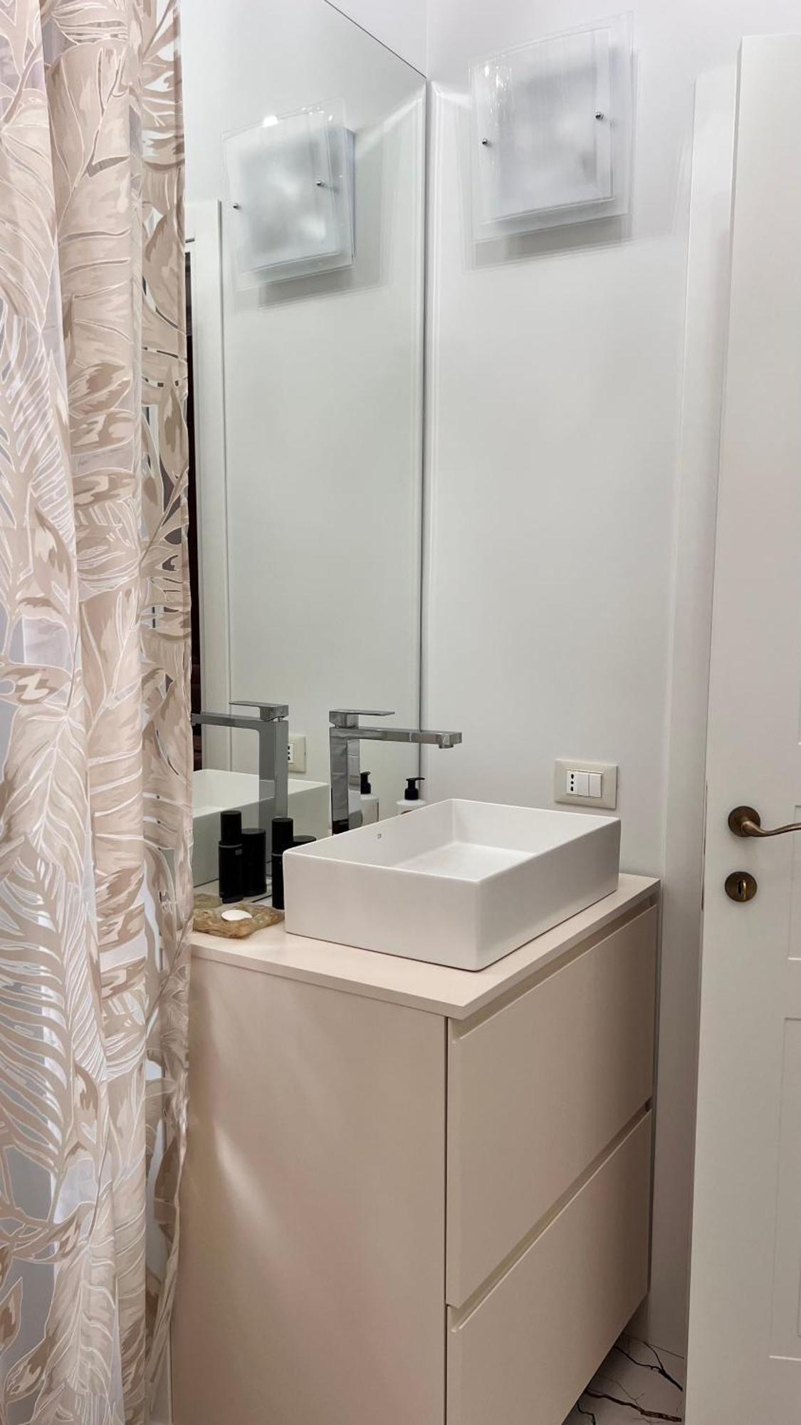 3bdr In The Heart Of Roma