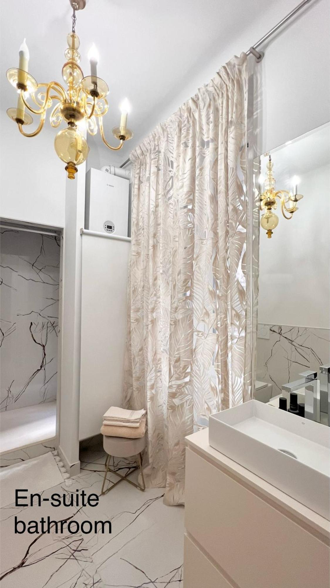 3bdr In The Heart Of Apartamento *
