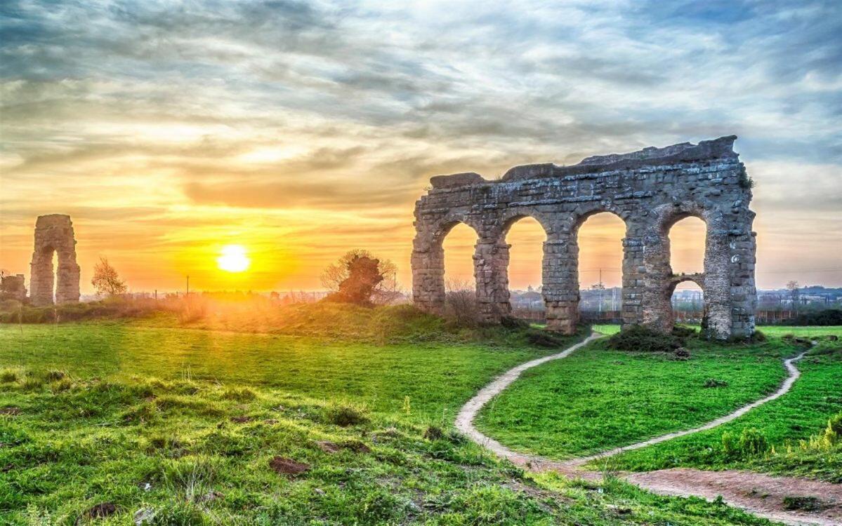Moderno Sopra Metro A E Parco Degli Acquedotti Appartamento Roma