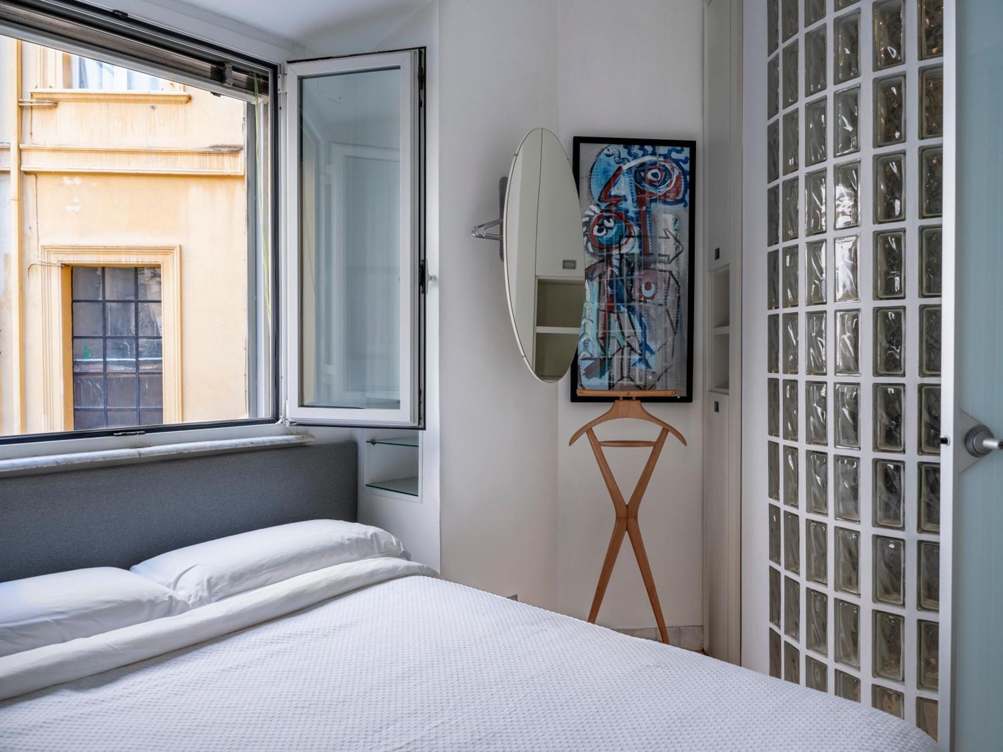 Domus Alexander, Terrace Downtown Roma
