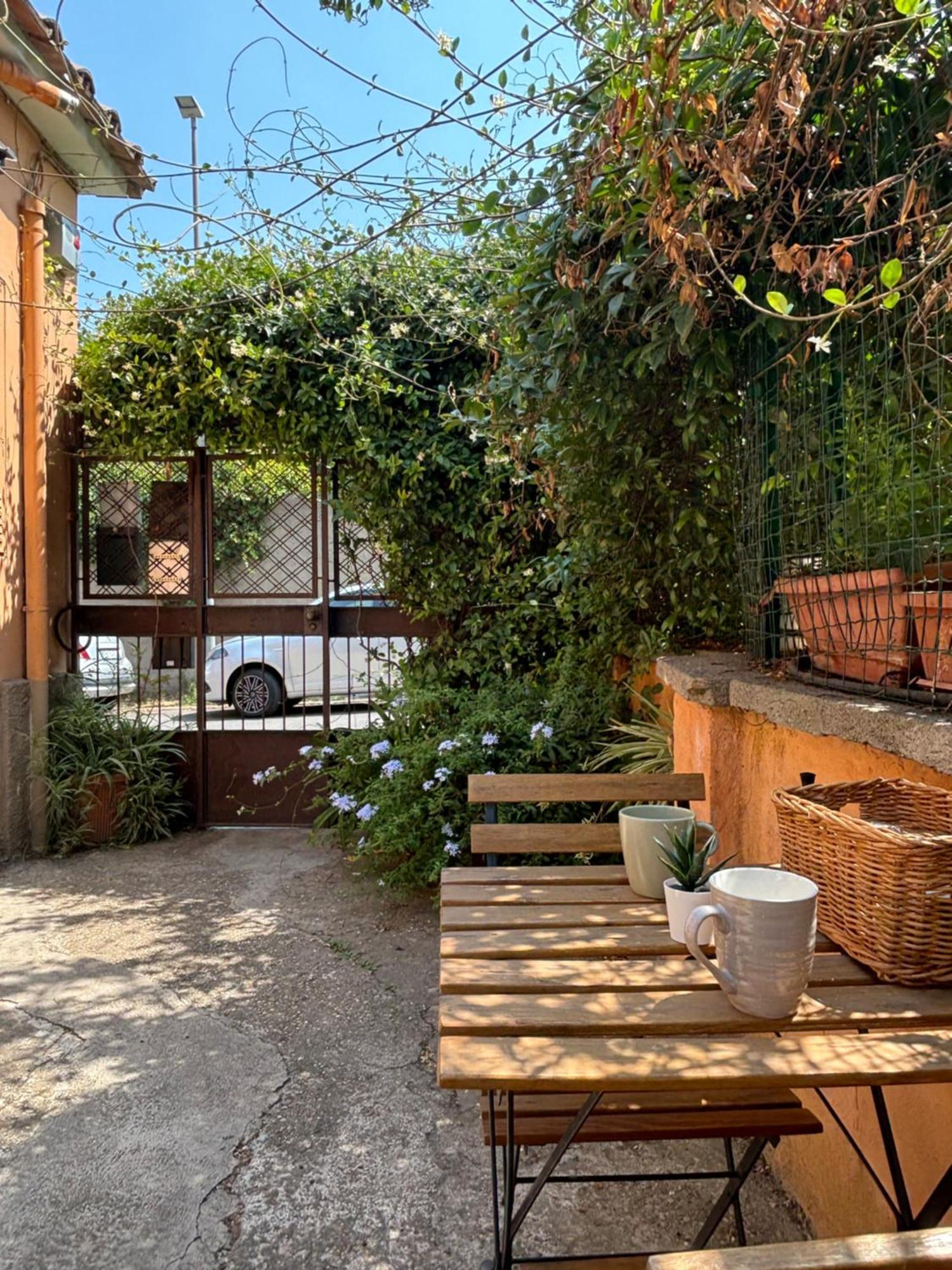 Agrippina House: Mura Vaticane Apartment *