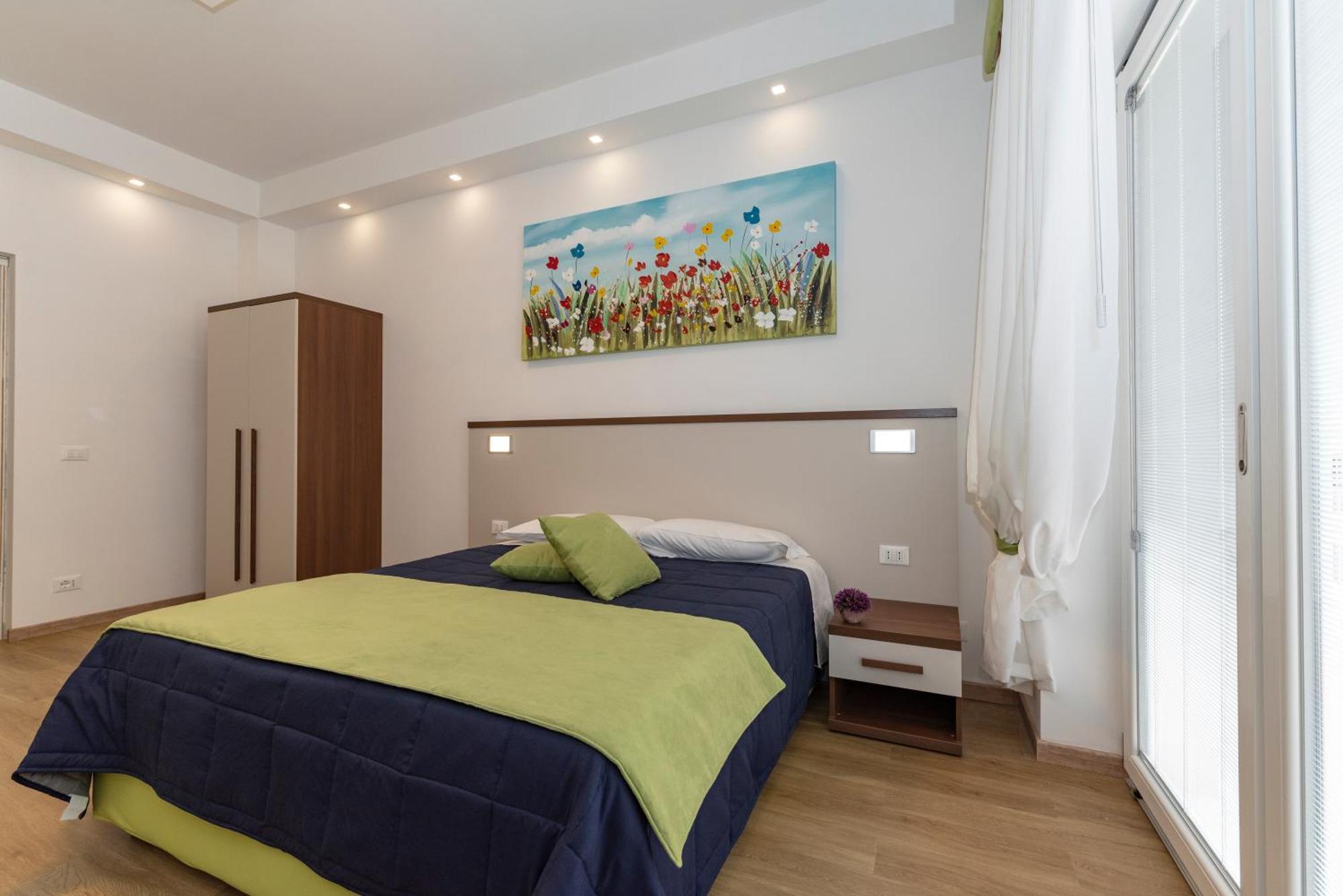 Rainbow Al Colosseo Apartment