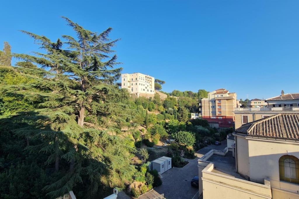 Vatican 6th Floor Ac Panoramic Views Apartment