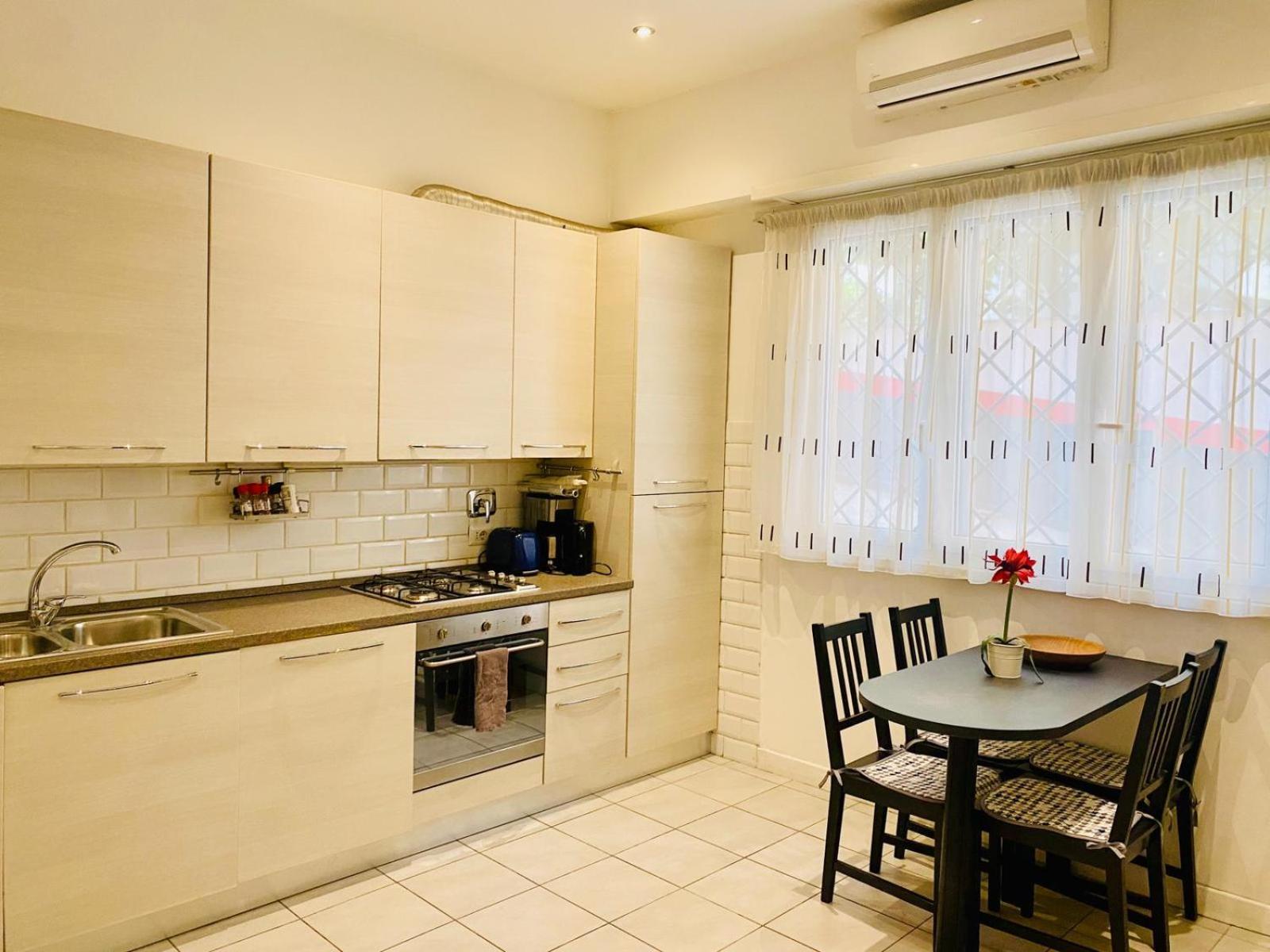 Heidi's In Trastevere Apartment Rom